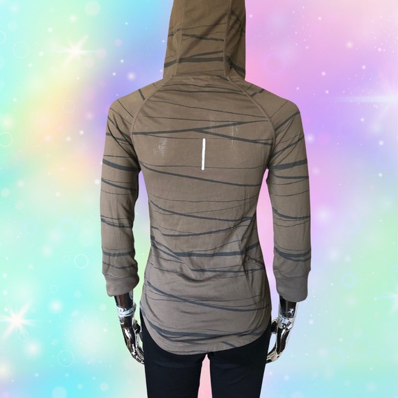 Nike Olive Black Track Jacket - Picture 3 of 4